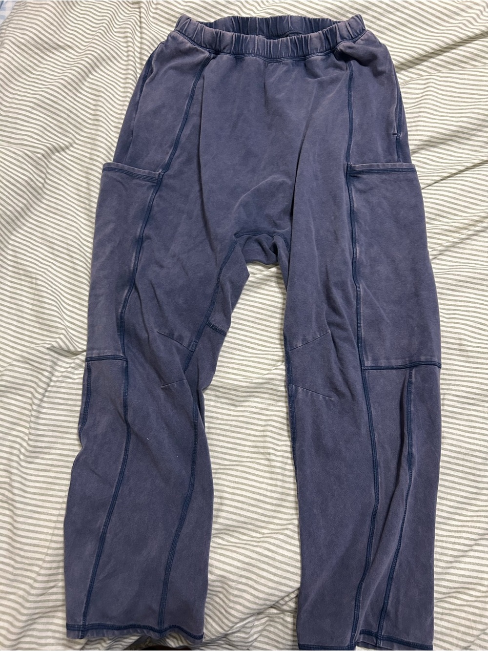 FP Movement by Free People Washed Navy hot shot pants - Picture 2 of 4
